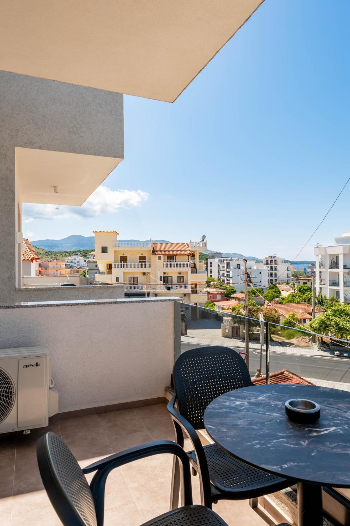 Feniks Hotel Ksamil Dış mekan fotoğraf